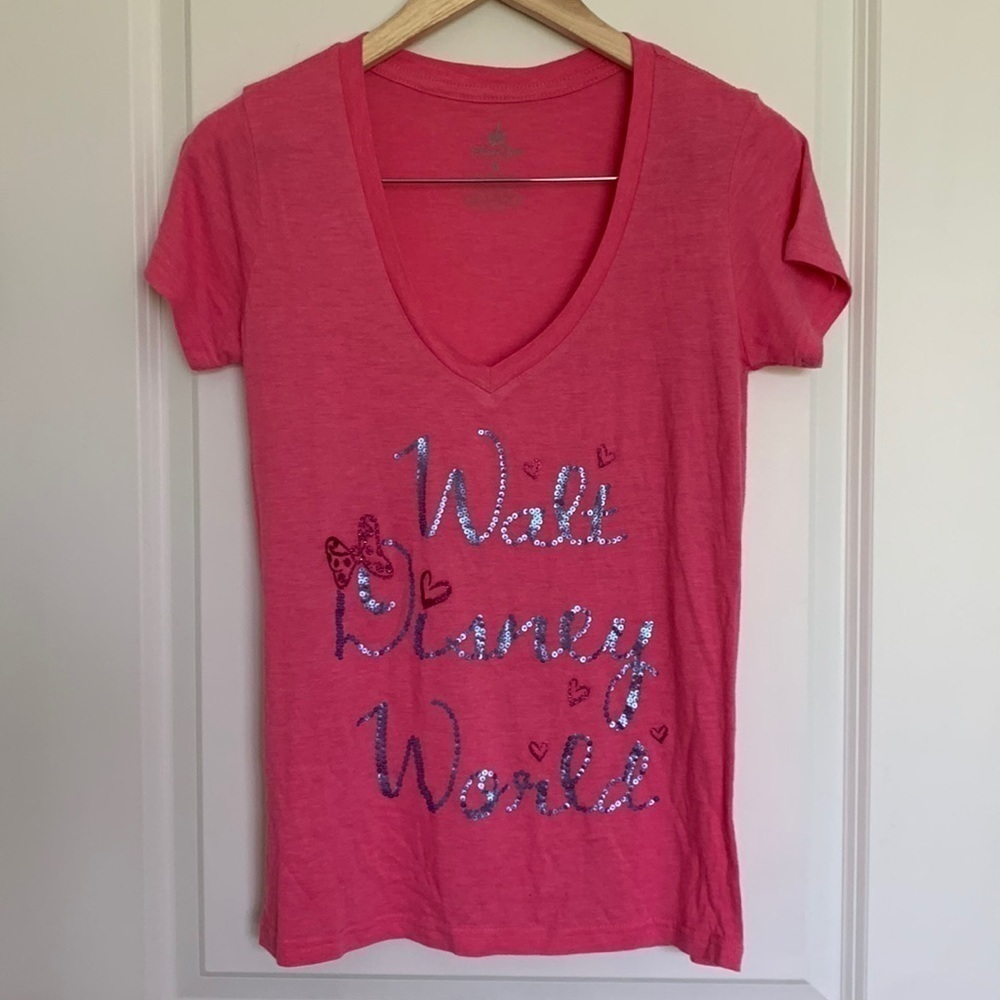 Disney Women’s V-Neck T-shirt Pink M